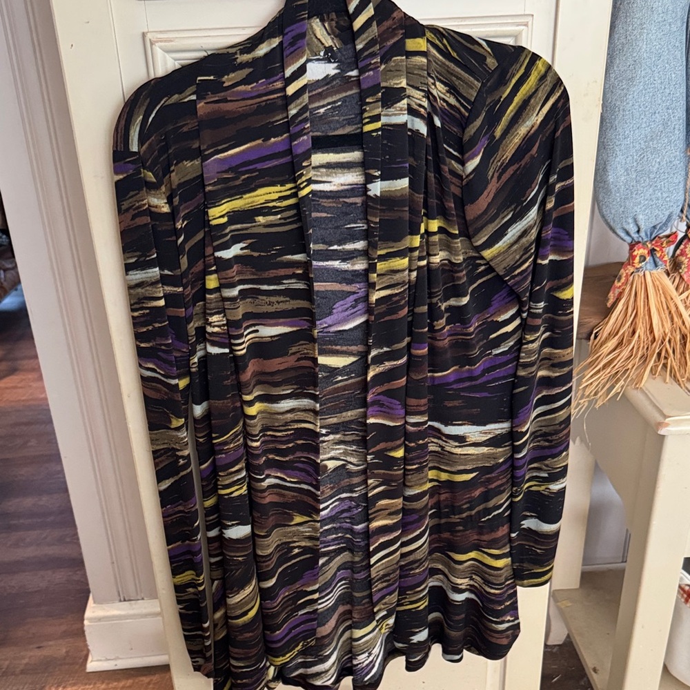 Open-Front Wave-Pattern Vest in Black with Purple & Yellow Accents